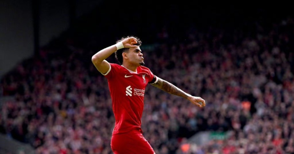 包含利物浦关键一役惨遭绝杀，球迷难掩失望，如果状态学生学生全部开始这样.的词条